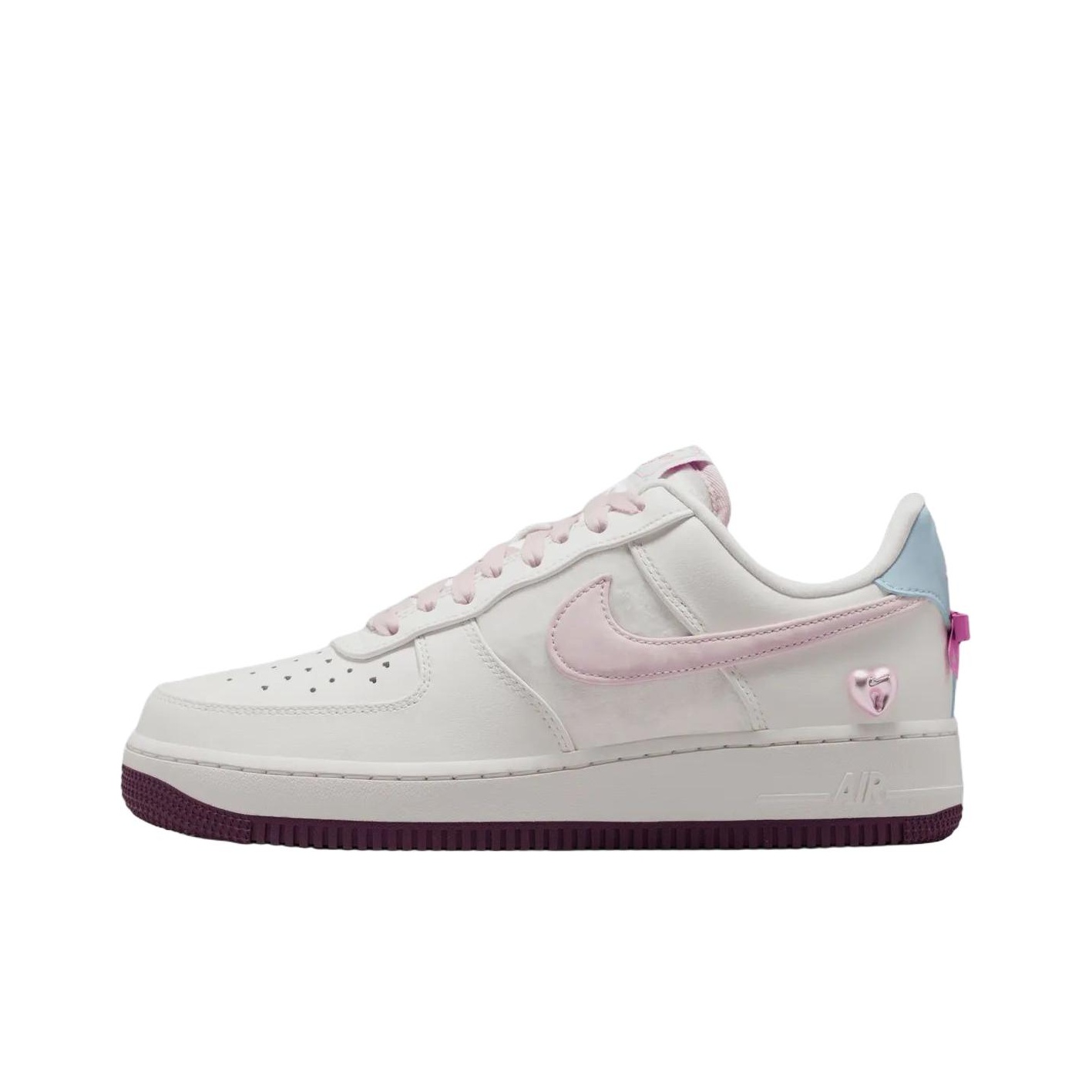 Nike Shoes Air Force 1 - حذاء نايك اير فورس 1 للسيدات